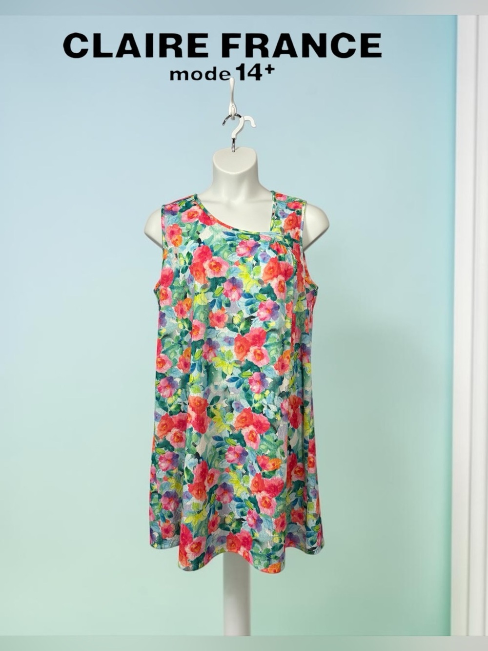 NEW, Claire France, Plus Size Floral Tunic Dress, 2X Sleeveless, Stretch